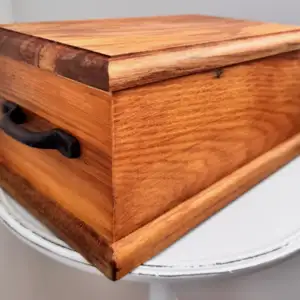 NZ Recycled Native Timber Ash Urn with Handles